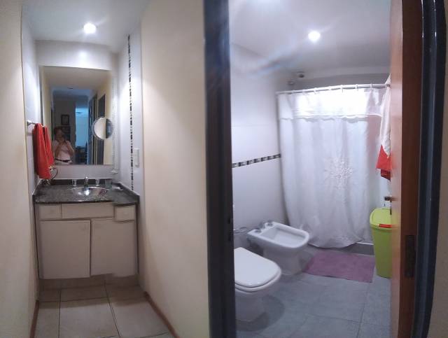 Nueva Córdoba, vendo 2 dormitorios 2 baños excelente