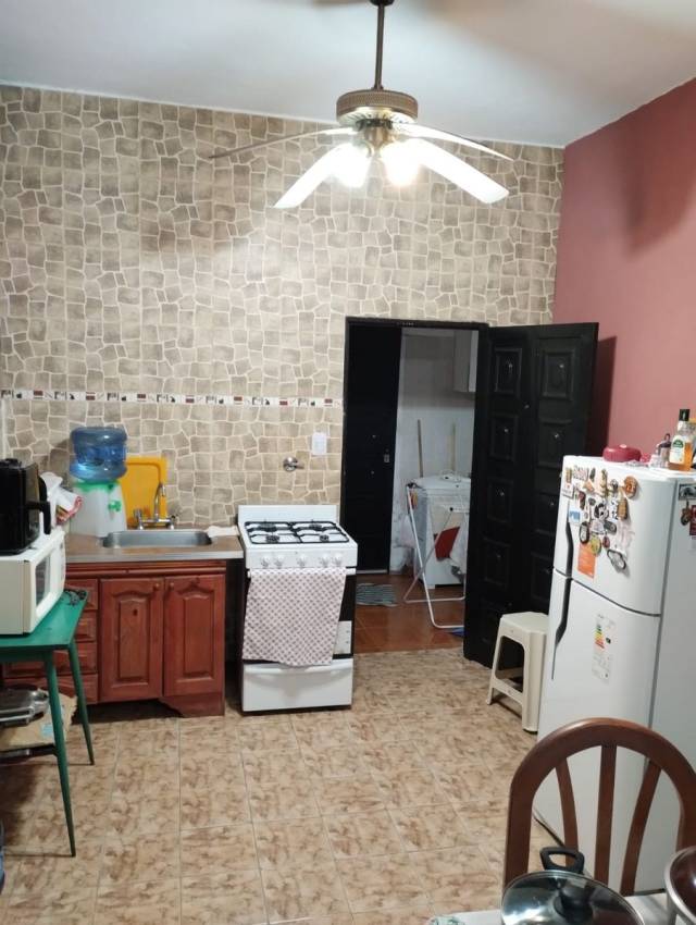 CASA PARA DOS FAMILIAS