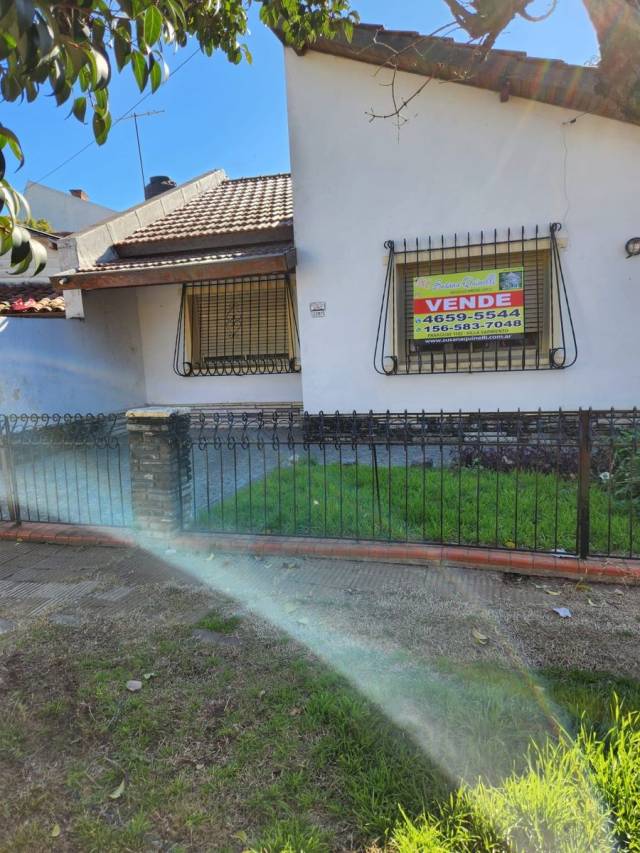 Casa 3 amb en Haedo c/Ent.auto A/CREDITO