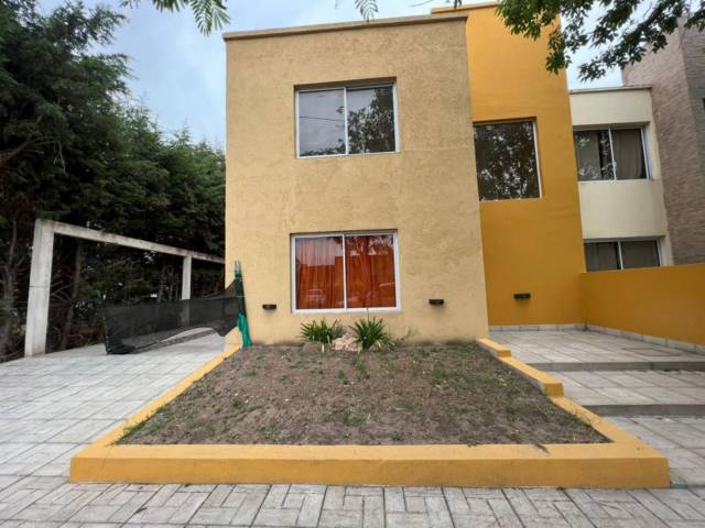VENTA DE INMEJORABLE CASA 4 AMBIENTES A ESTRENAR - EN BARRIO PRIVADO JORGE NEWBERY - EZEIZA
