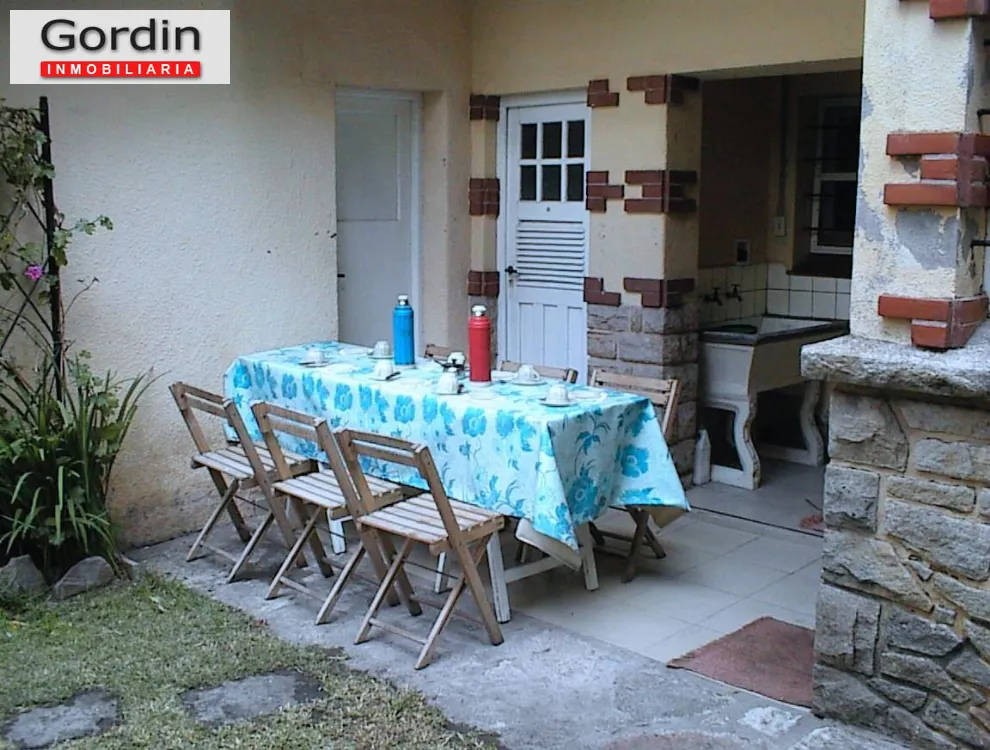 Chalet en Venta Zona I de Miramar. Estado Bueno. 5 Habitaciones. 3 Baños. Apto Crédito