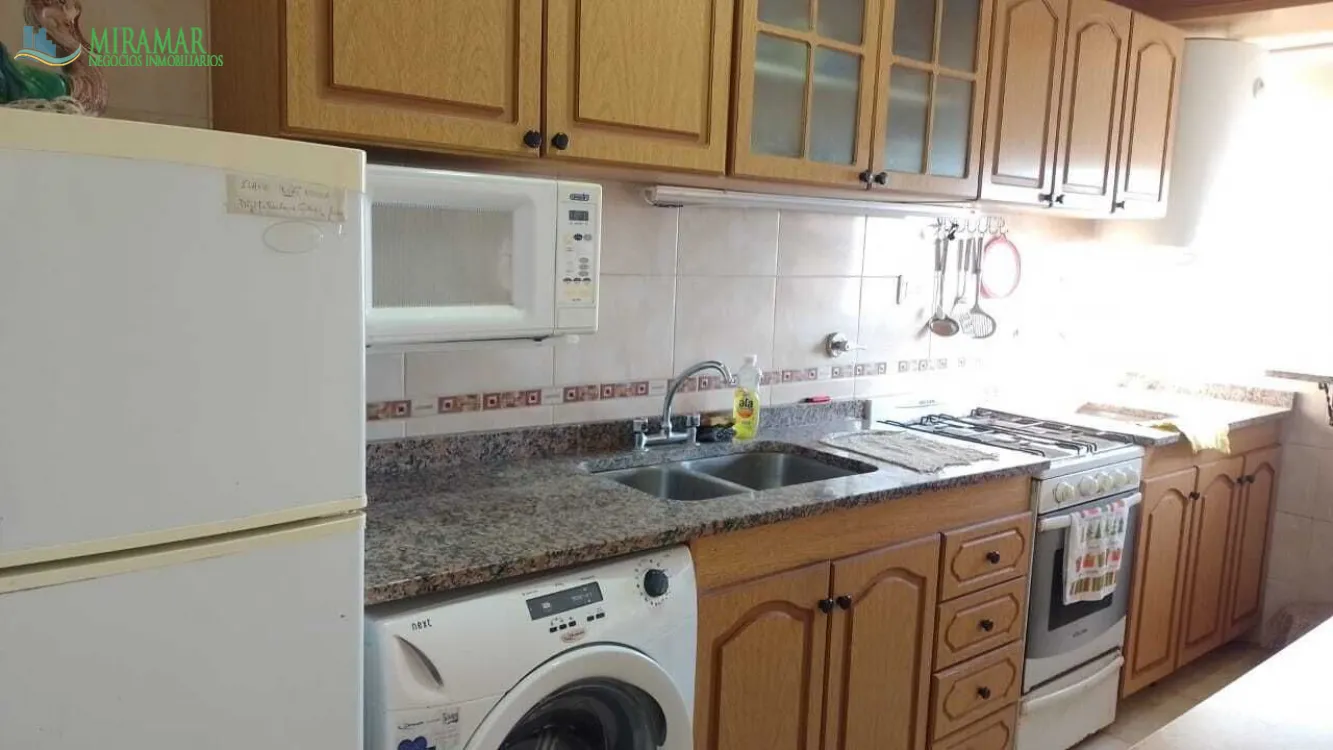 Departamento en Venta Zona IV de Miramar. Estado Muy Bueno. 1 Habitación. 1 Baño. Apto Crédito