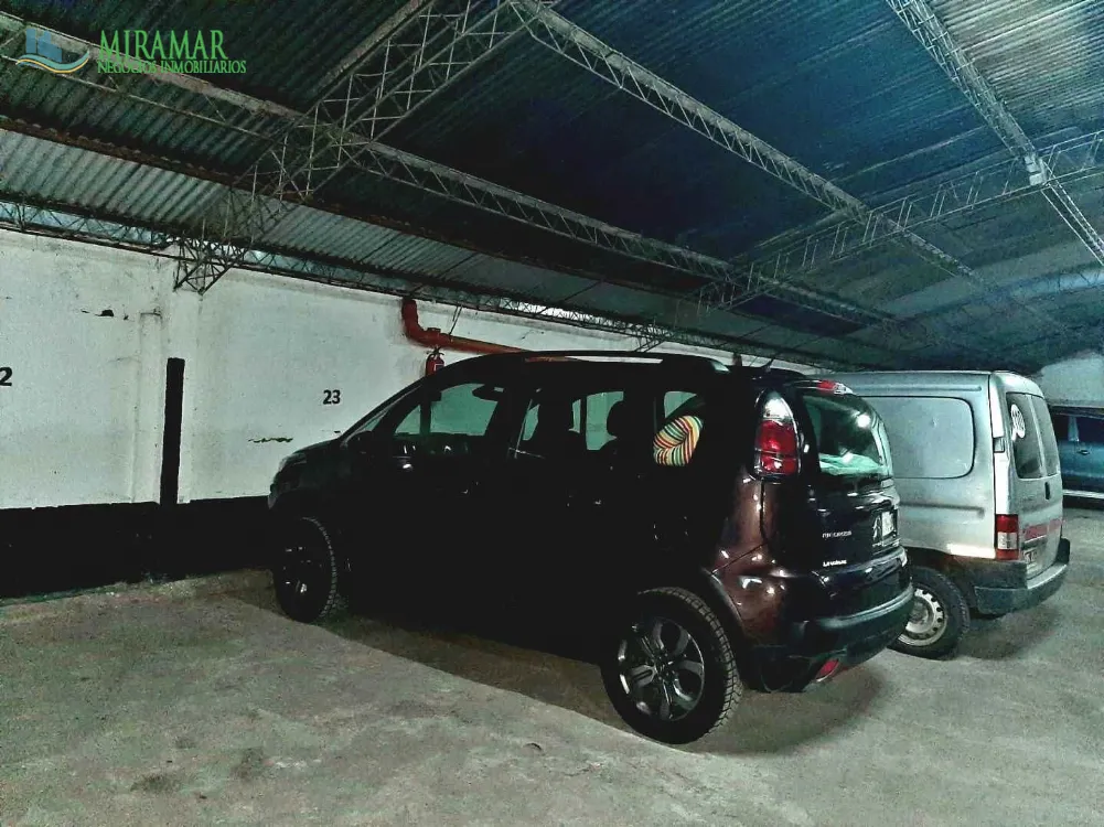 Cochera en Venta Zona I de Miramar. Estado Muy Bueno. Apto Crédito