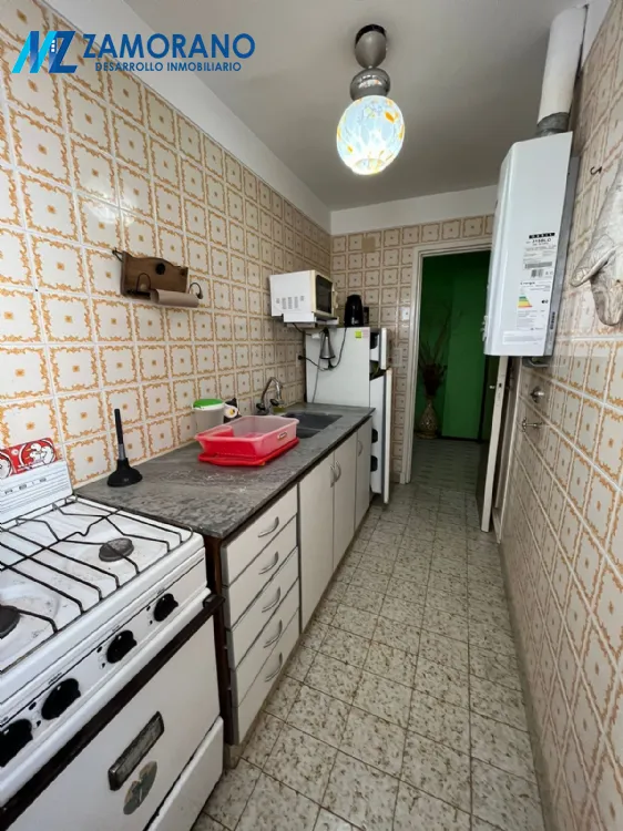Departamento en Venta Zona IV de Miramar. Estado Bueno. 1 Habitación. 1 Baño. Apto Crédito