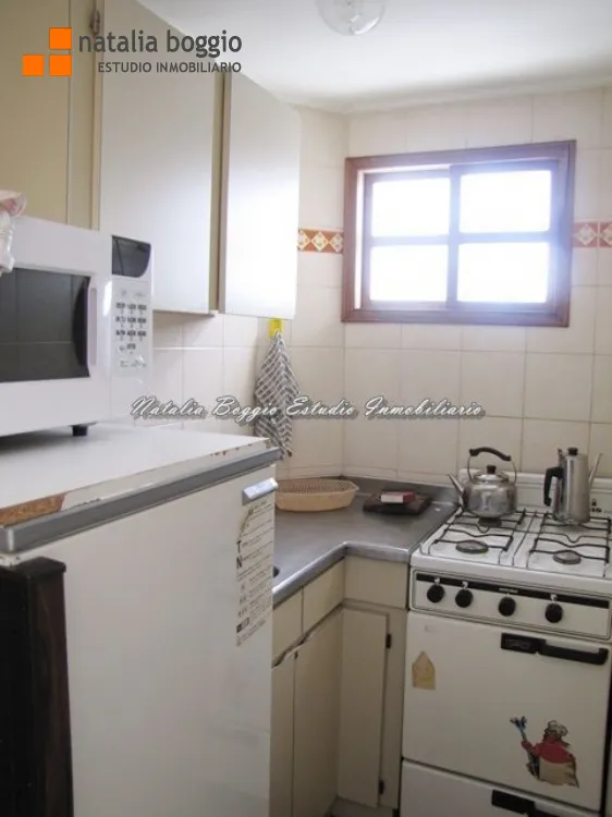 Departamento en Alquiler Temporario Zona I de Miramar. Estado Bueno. 1 Habitación. 1 Baño. Temporada Verano 2025