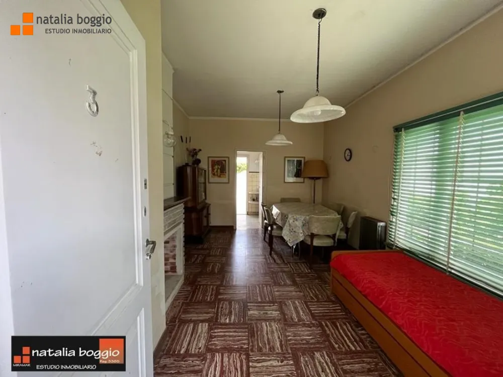 Casa en Alquiler Temporario Zona I de Miramar. Estado Bueno. 2 Habitaciones. 2 Baños. Temporada Verano 2025