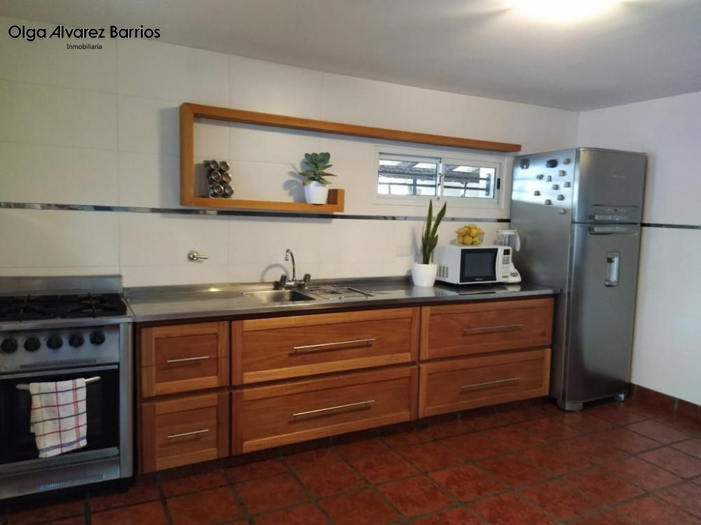 Chalet en Venta Zona I de Miramar. Estado Excelente. 3 Habitaciones. 2 Baños. Apto Crédito