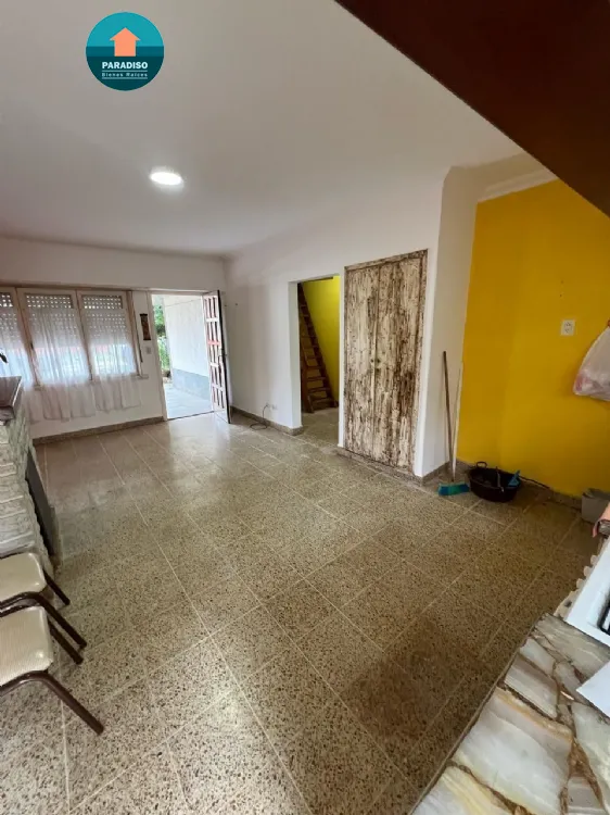Casa en Venta Zona Todo el año de Miramar. Estado Excelente. 3 Habitaciones. 1 Baño. Apto Crédito