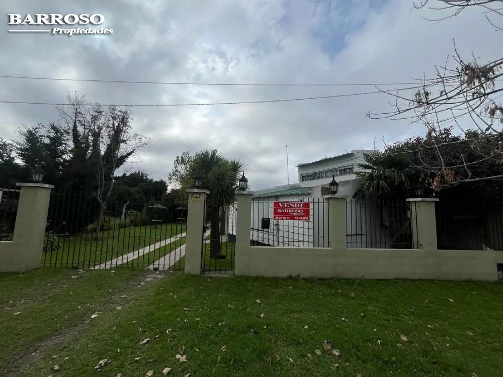 Cabaña en Venta Parquemar de Miramar. Estado Bueno. Apto Crédito