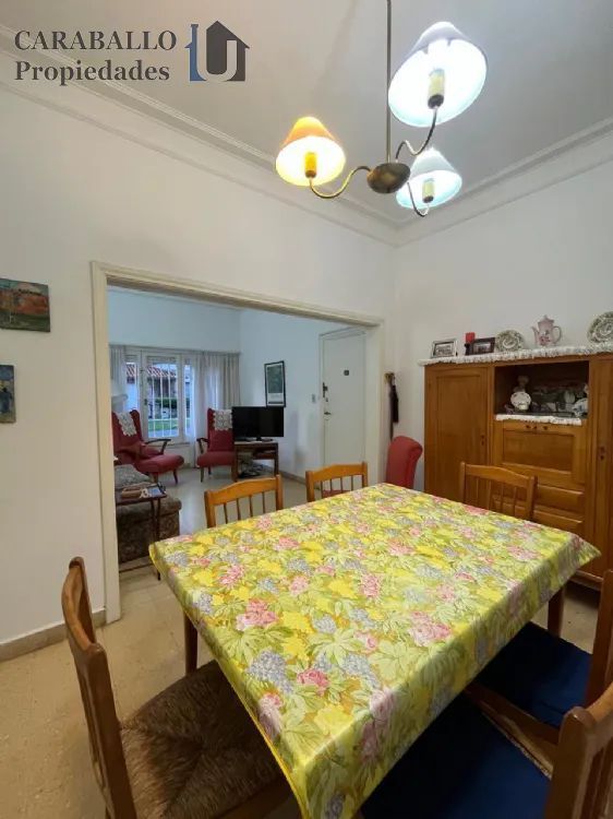 Departamento en Venta Zona I de Miramar. Estado Muy Bueno. 3 Habitaciones. 3 Baños.