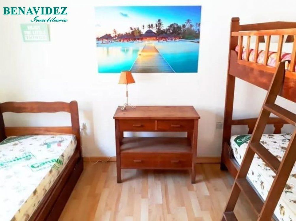 Chalet en Venta Zona IV de Miramar. Estado Excelente. 3 Habitaciones. 2 Baños. Apto Crédito