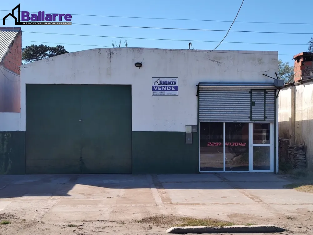 Depósito o Galpón en Venta Los Pinos de Miramar. Estado Muy Bueno. Apto Crédito