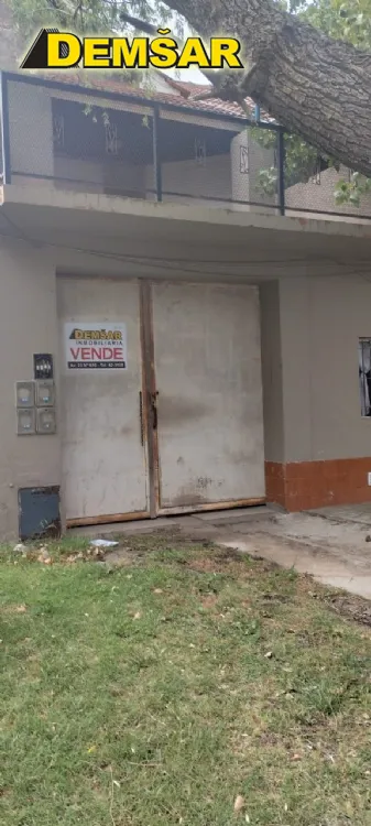 Local u Oficina en Venta Parquemar de Miramar. Estado Bueno. 1 Baño. Apto Crédito