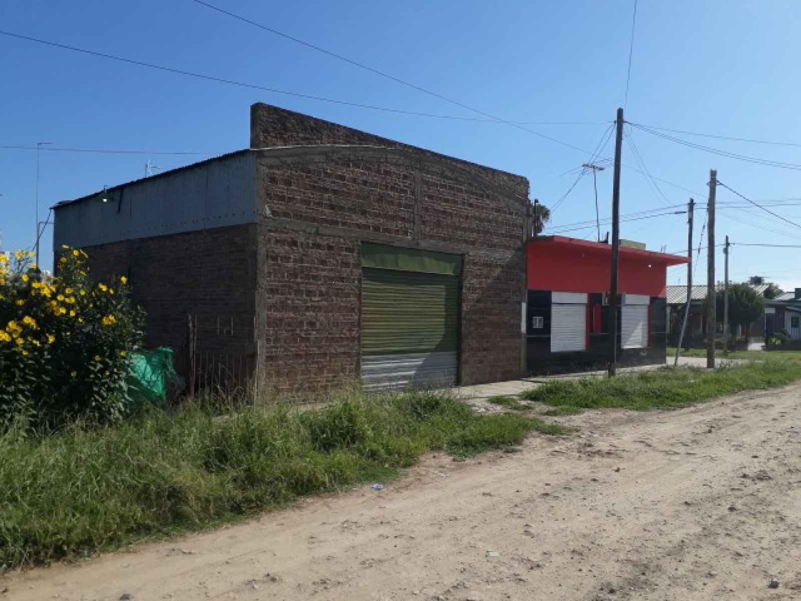 Venta Casa con Local y Galpon Virrey Del Pino