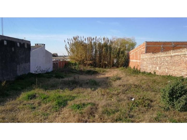 Terreno Con Excelente Ubicacion - Alem Entre Larrea Y Lamadrid
