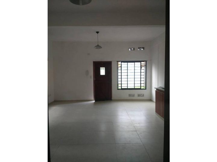Depto De Dos Ambientes En Planta Baja En Venta