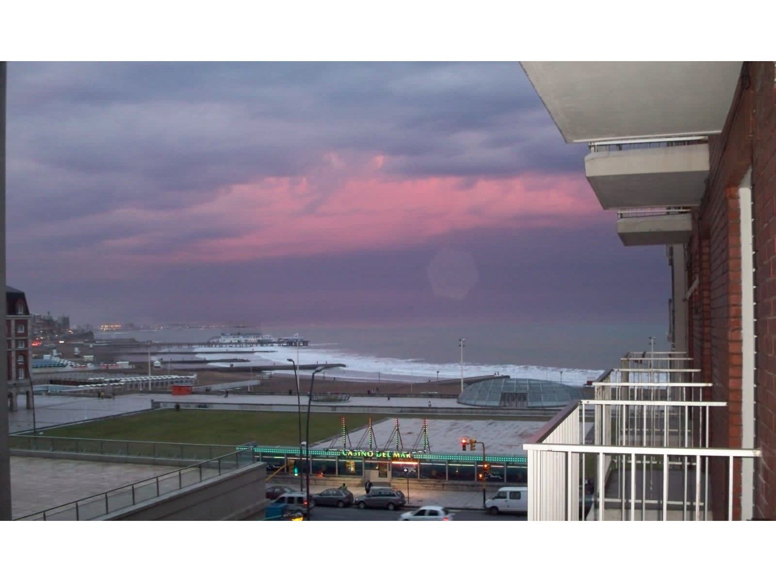 Increíble Departamento con Balcón Frente al Mar - Mar del Plata