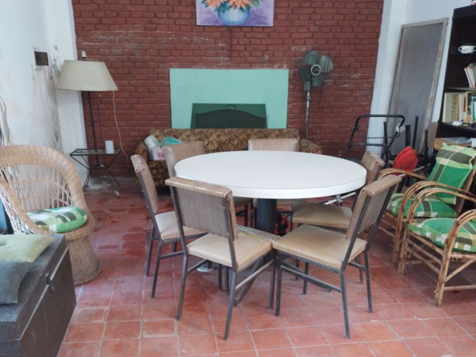 Venta de casa con pileta en Villa La Ribera