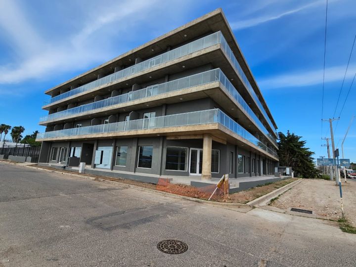 Edificio Meraki II - Depto a estrenar de 1 dormitorio y 1 baño con balcón al frente.  Piso 1 - 9