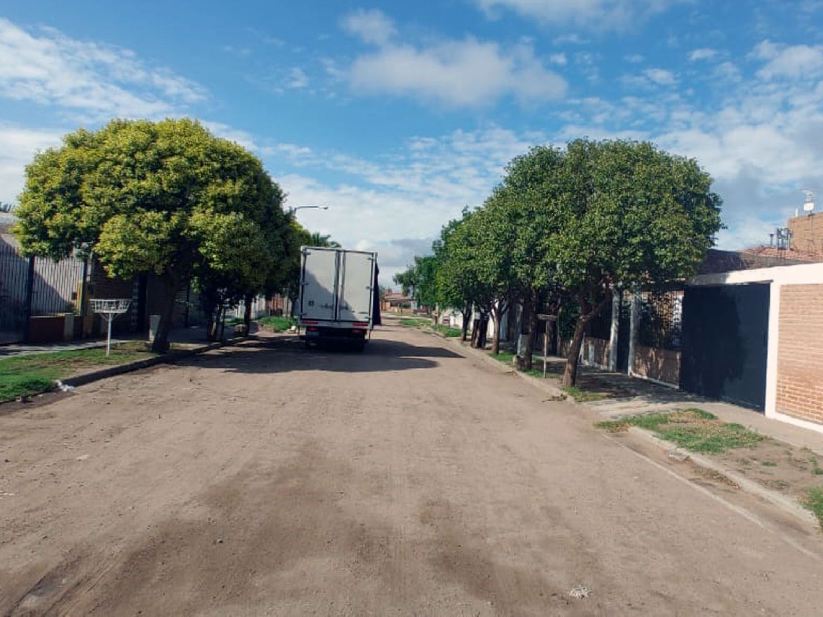 VENDO CASA EN LA PUNTA - SAN LUIS