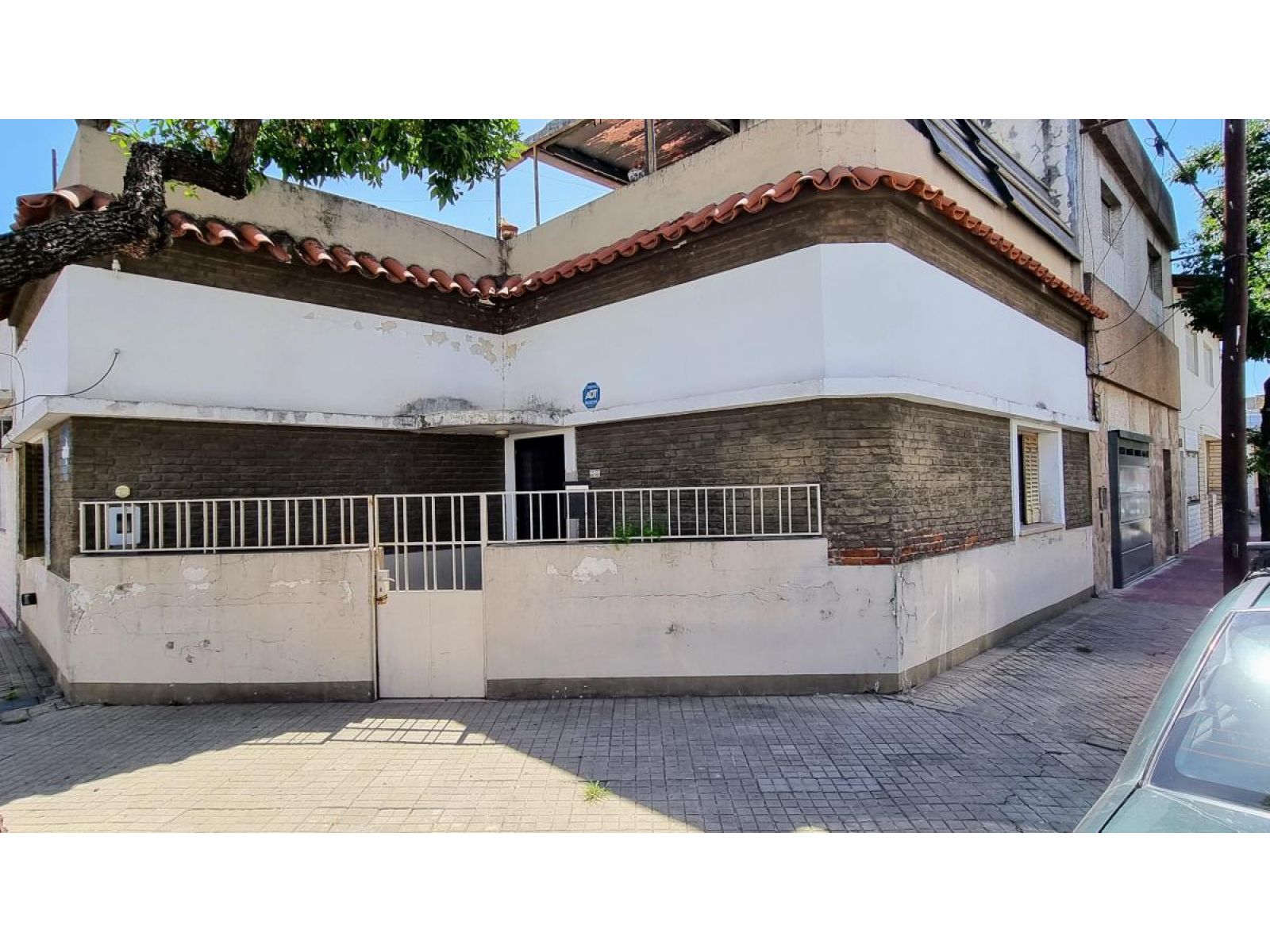 CASA DE 2 DORMITORIOS EN VENTA