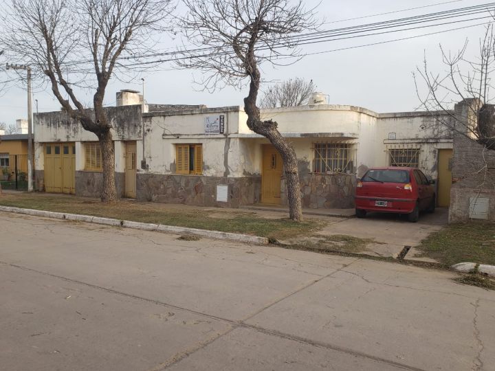 Casa en Serodino. Oportunidad!!