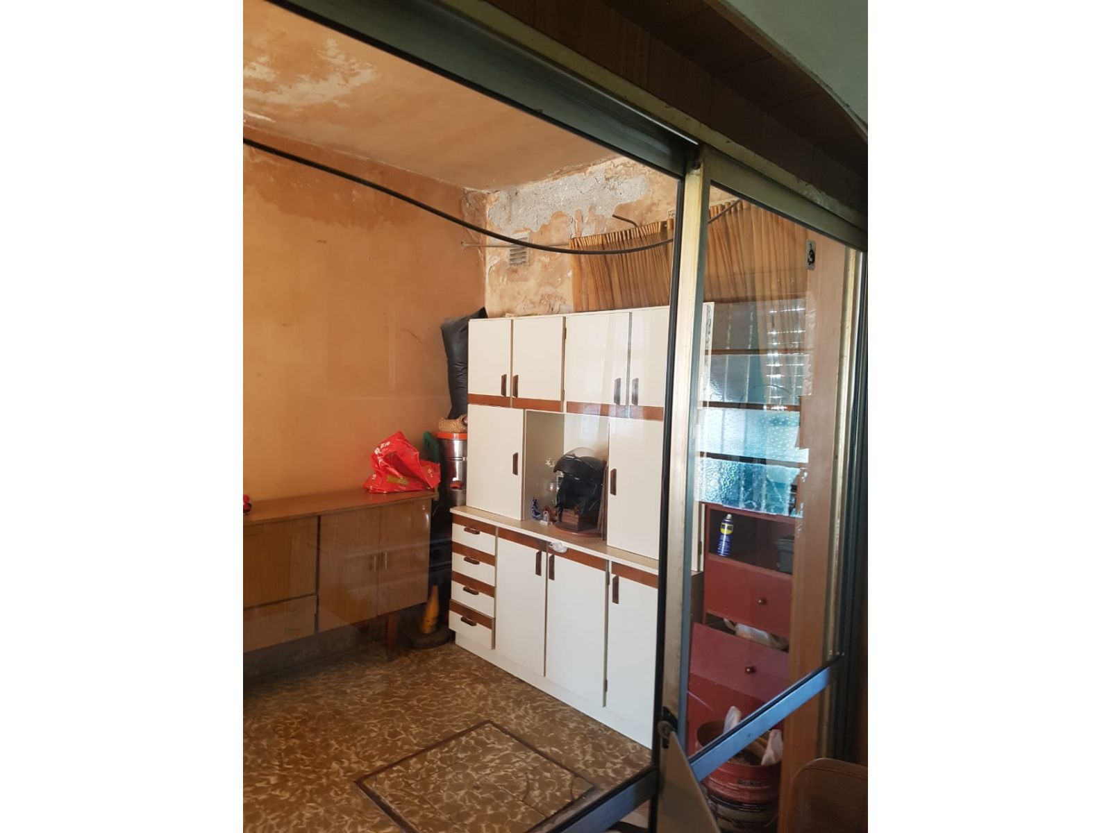 VENDO CASA A REFACCIONAR EN BARRIO ATE