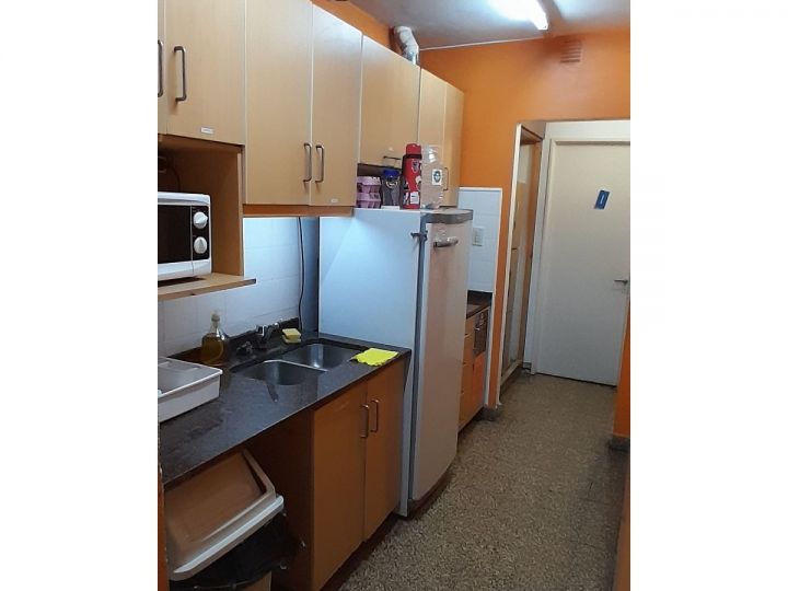 VIVIENDA+ OFICINAS + LOCAL 3 PLANTAS