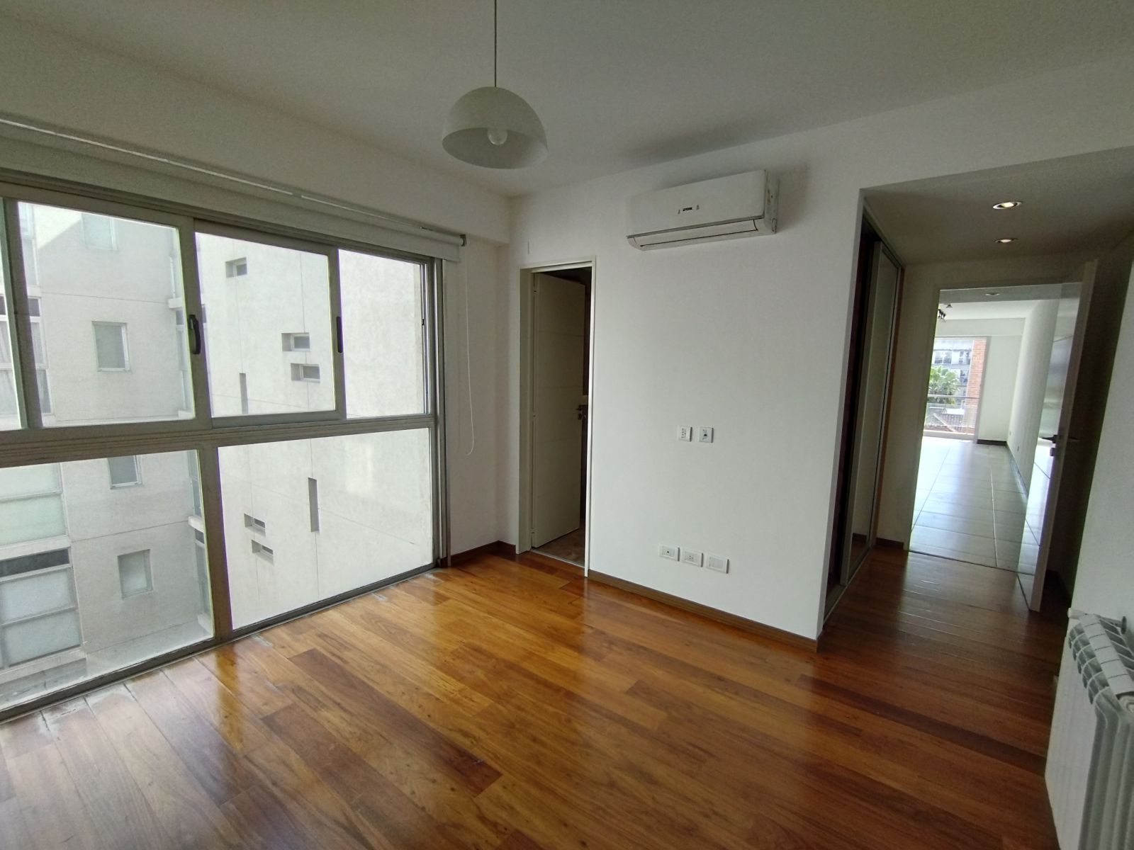 Excelente departamento 2 ambientes en venta en Castelar