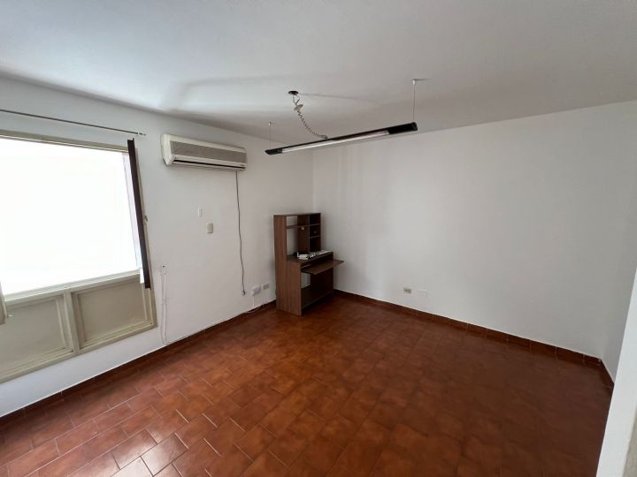 DEPARTAMENTO EN VENTA DE 1 DORMITORIO EN ALBERDI A METROS DE BV SAN JUAN
