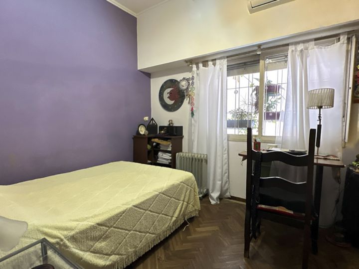 VENTA CASA CON GARAJE Y JARDIN ECHESORTU - RETASADA