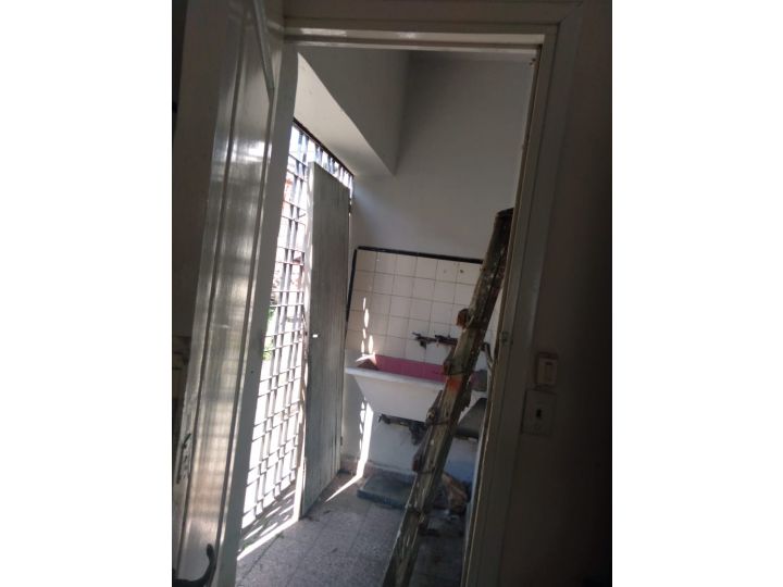 Casa venta 3 ambientes, Ramos Mejia