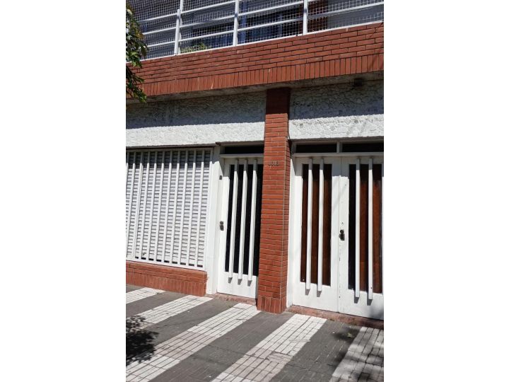 OPORTUNIDAD DE 2 CASAS EN 1 IDEAL INVERSORES