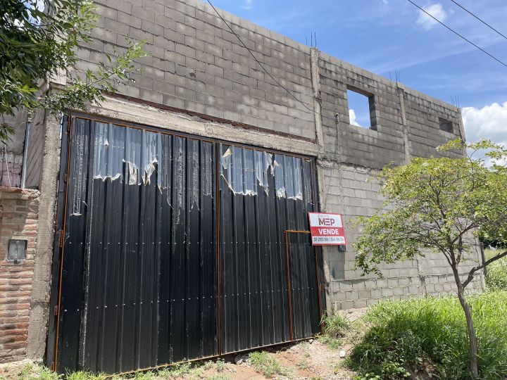 VENTA DEPÓSITO 300m2 - SANTA ROSA 4547