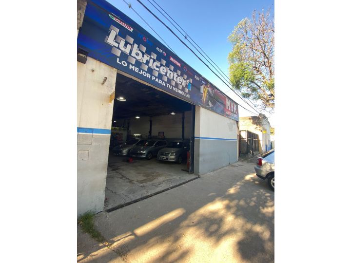 Granadero Baigorria, Eva Peron nº 215 GALPON - VENTA