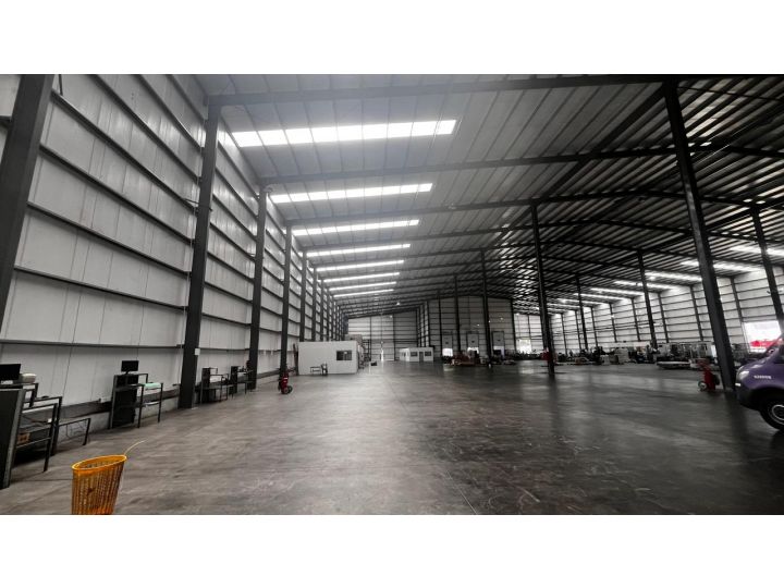 Santiago 6370-Nave 5400m2