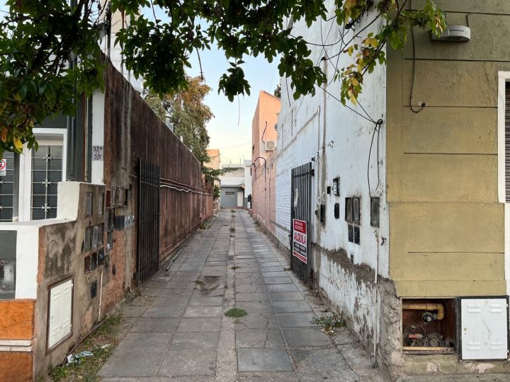 Departamento de 1 dormitorio sin expensas y patio en Alto Alberdi
