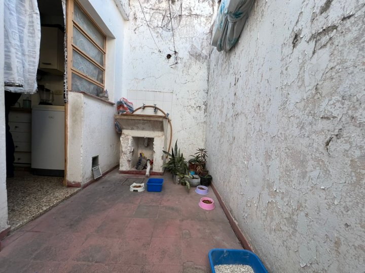 Departamento en PB  SIN EXPENSAS con patio de 1 dormitorio en Yapeyú Alto Gral Paz