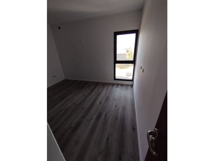 VENTA DUPLEX 2 DORMITORIOS Y PILETA EN FUNES NORTE