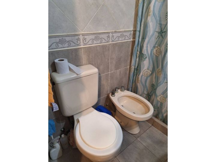 CASA INTERNA DE 2 DORMITORIOS