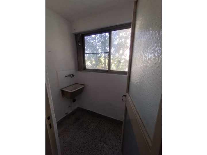 DEPARTAMENTO EN VENTA BV. OROÑO Y 27 DE FEBRERO-ROSARIO