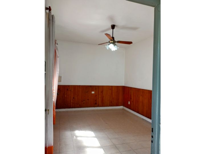 VENDO CASA, 2 DORMITORIOS, ESCRITURA Y PLANOS