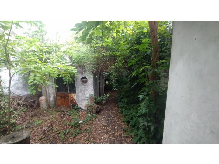 IMPORTANTE INMUEBLE EN BLOQUE EN MORON SUR
