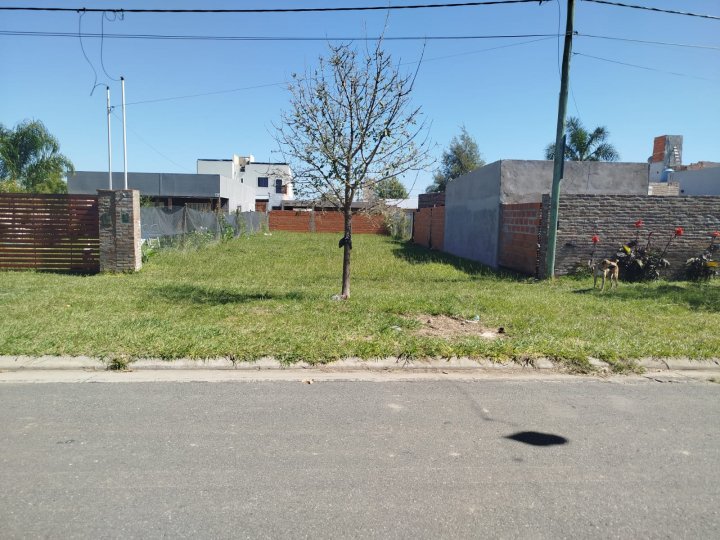 Lote en venta en Barrio abierto Lomas de Alicia - Baigorria