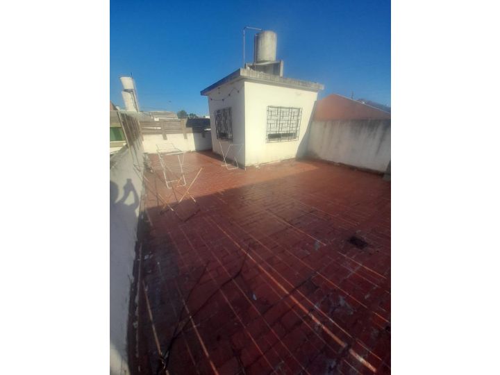 CASA PH AL FRENTE CON TERRAZA Y PATIO *APTO CREDITO*