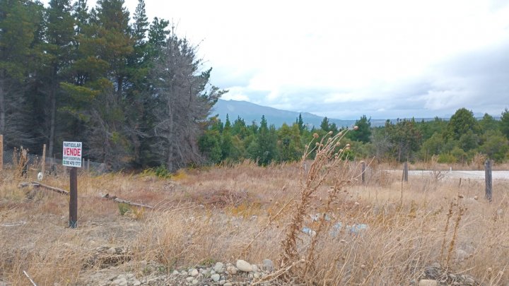 SE VENDE LOTE EN EPUYEN-CHUBUT, REPOSICIONADO