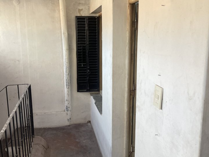 Casa de Pasillo a Reciclar - Pichincha.