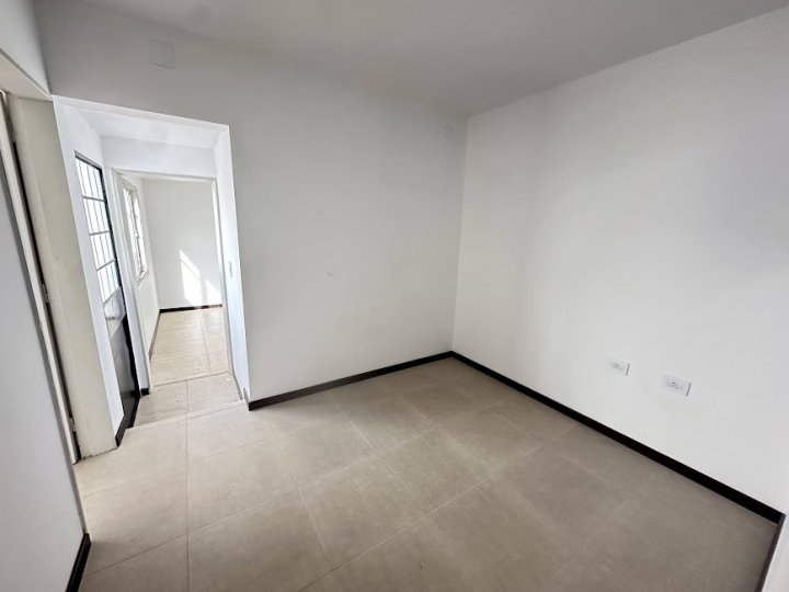 Alberdi, venta de departamento interno nuevo