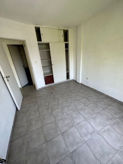 Alquiler de Departamento 2 ambientes - Moron