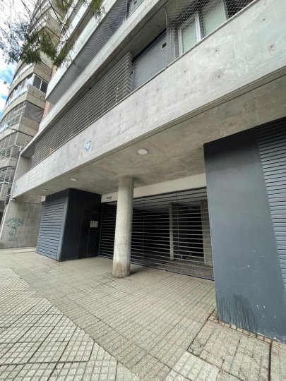URQUIZA 2063 CON COCHERA CERQUITA DE OROÑO